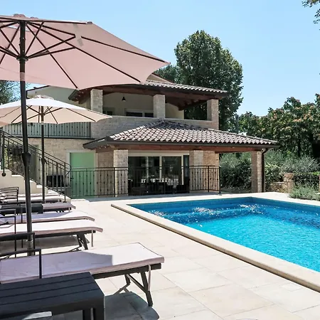 Holiday home Nona Nina By Interhome